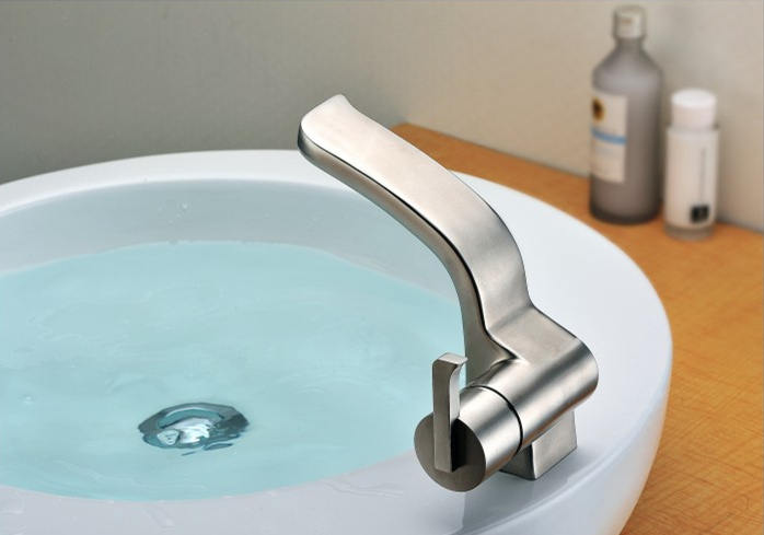 Grifo de agua para lavabo de ba&ntilde;o de acero inoxidable con aprobaci&oacute;n de marca de agua